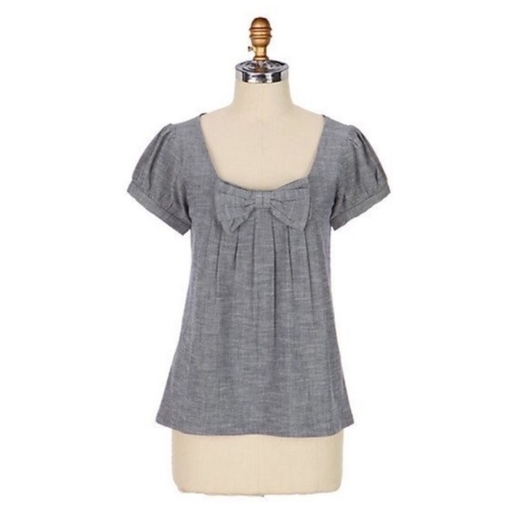 Anthropologie Tops - Anthropologie (fei) Bow Cap Sleeve Top